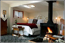 lodging in mendocino-Quail Cottage